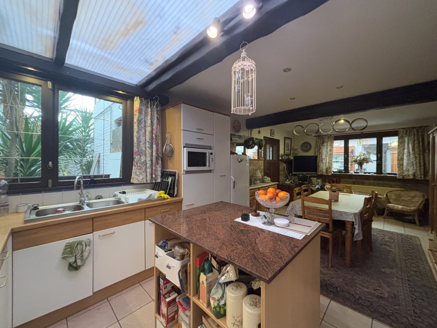 Gezinswoning met 6 slpk. en ruime garage op perceel van 1233m² te Leopoldsburg - foto 5