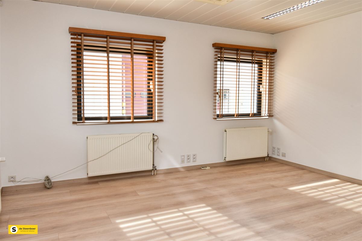 Bureelgebouw - foto 5