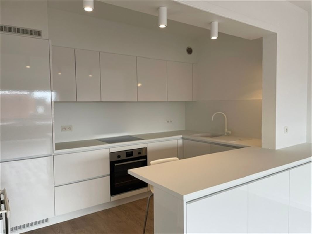 Verzorgd appartement met 2 slaapkamers - foto 4
