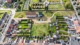 Bouwgrond van 252 m² in centrum Kruibeke (Lot 11)Droomt u van een nieuwbouwwoning op een toplocatie nabij de Kruibeekse Polder maar ook vlak bij...