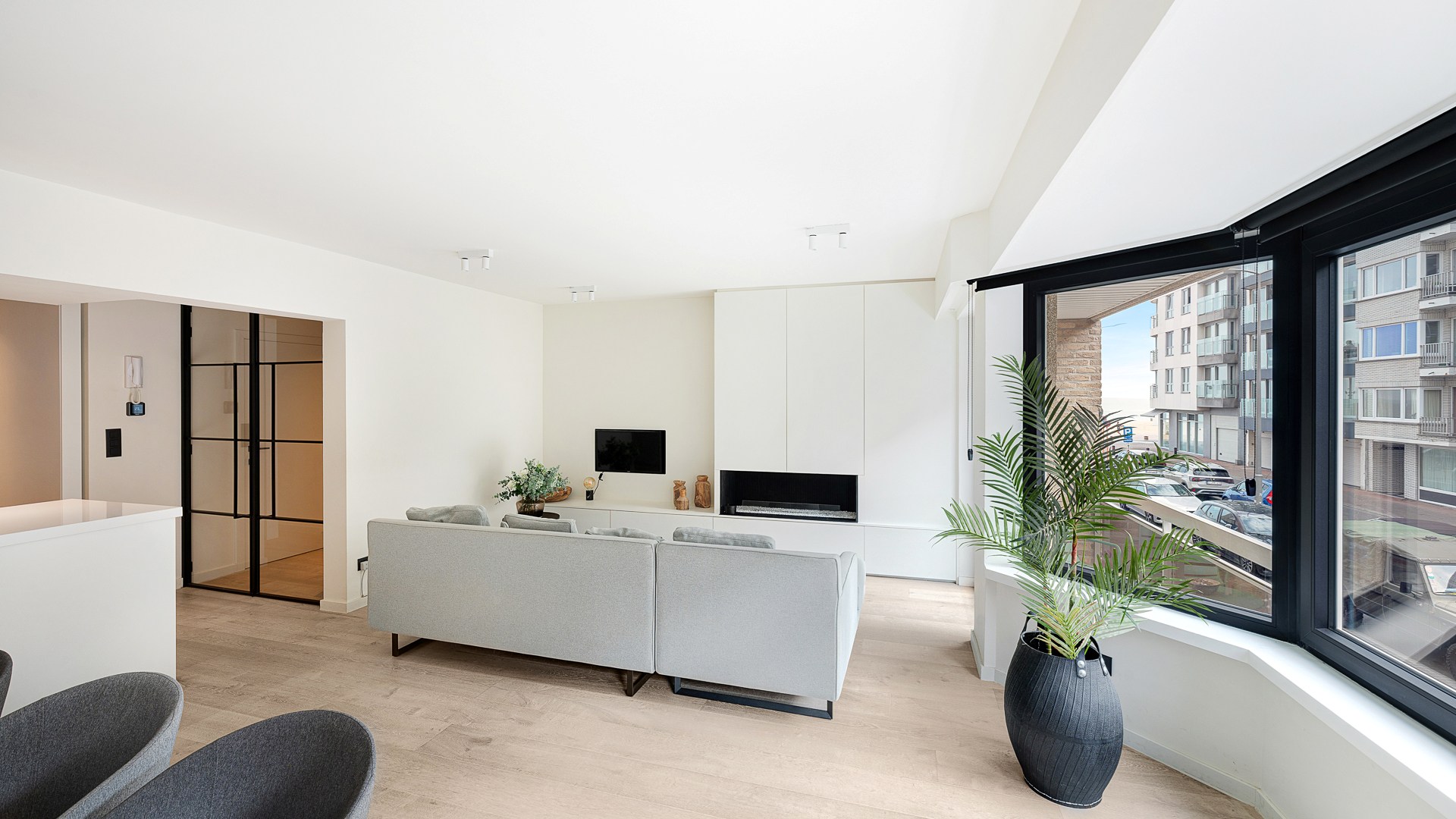Gerenoveerd appartement met 3 kamers en zijdelings zeezicht te Knokke - foto 5