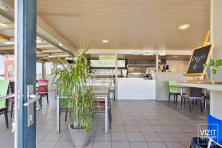 Frituur Uylenspiegel in Haaltert wordt volledig uitgerust overgelaten, met de overnamedatum in onderling overleg. De overname omvat het...