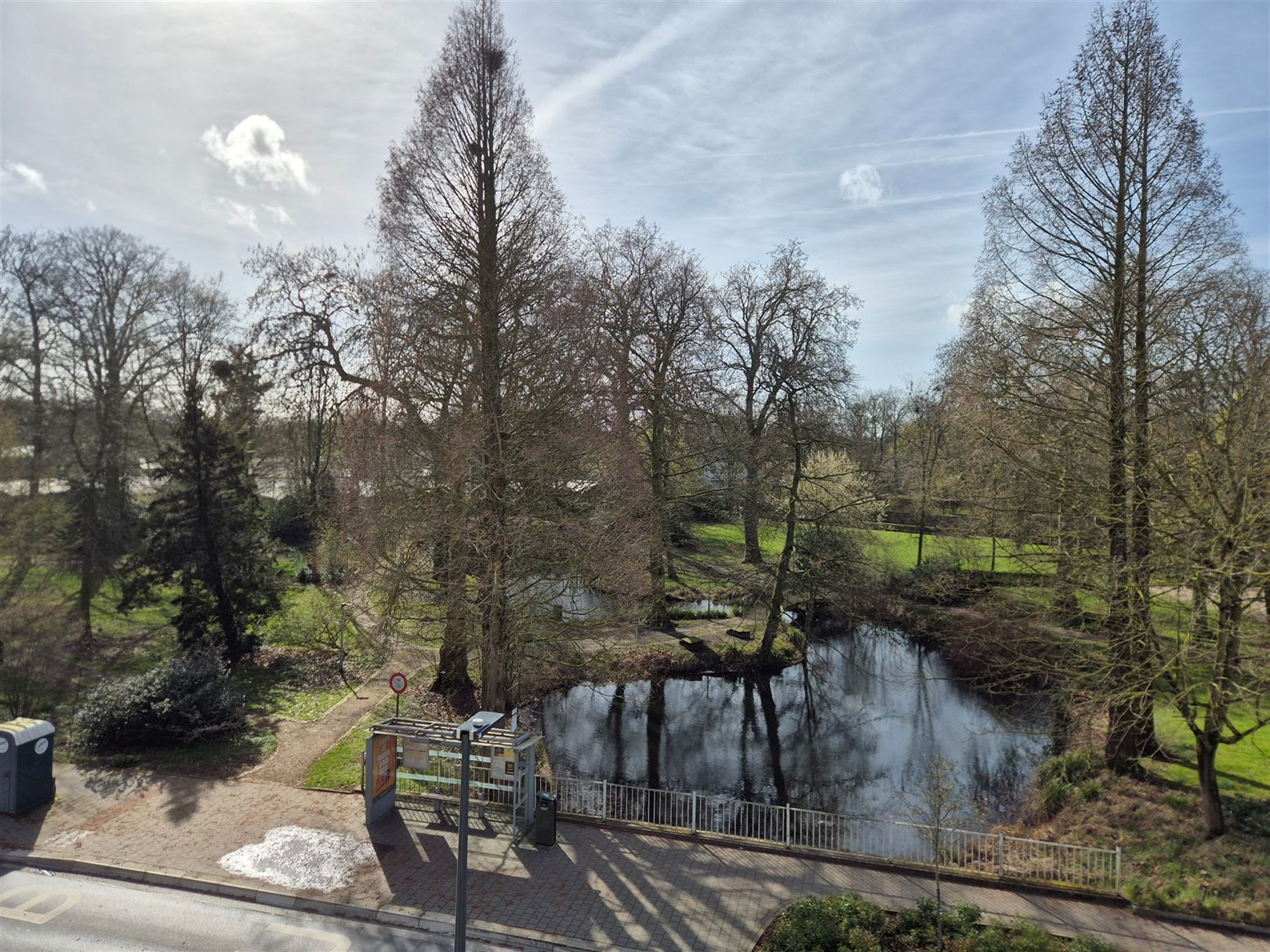 Instapklaar duplex appartement aan het park van Oostakkerdorp. - foto 5