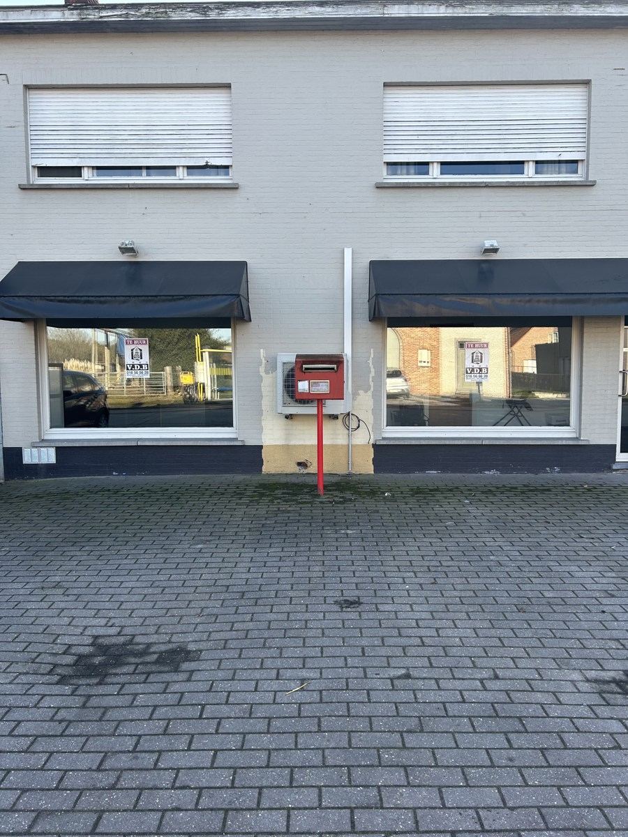  Gelijkvloerse handels- of kantoorruimte te huur! - foto 5