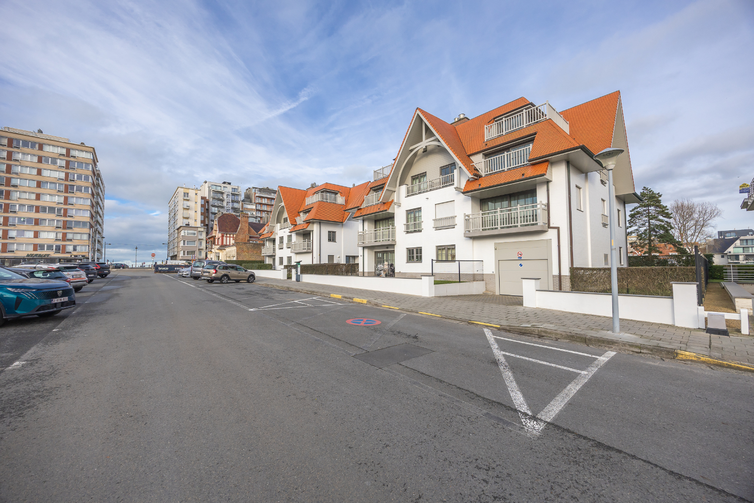 Stijlvol appartement met 1 slaapkamer in charmant gebouw - foto 3