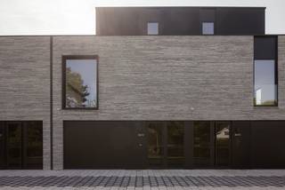 Deze nieuwbouwwoning maakt deel uit van nieuwbouwproject Den Boot aan de Brechtsebaan 264 in Schoten, een project dat gekenmerkt wordt door...