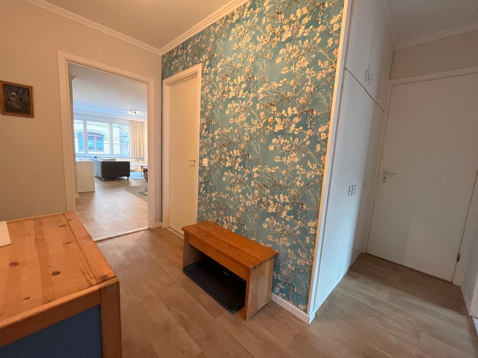 Ruim en lichtrijk bemeubeld appartement met 2 slaapkamers en garage in centrum Leuven - foto 4