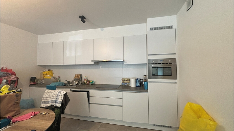 Recent 1-slaapkamerappartement met AUTOSTANDPLAATS te koop in Kristus-Koning Brugge - foto 4