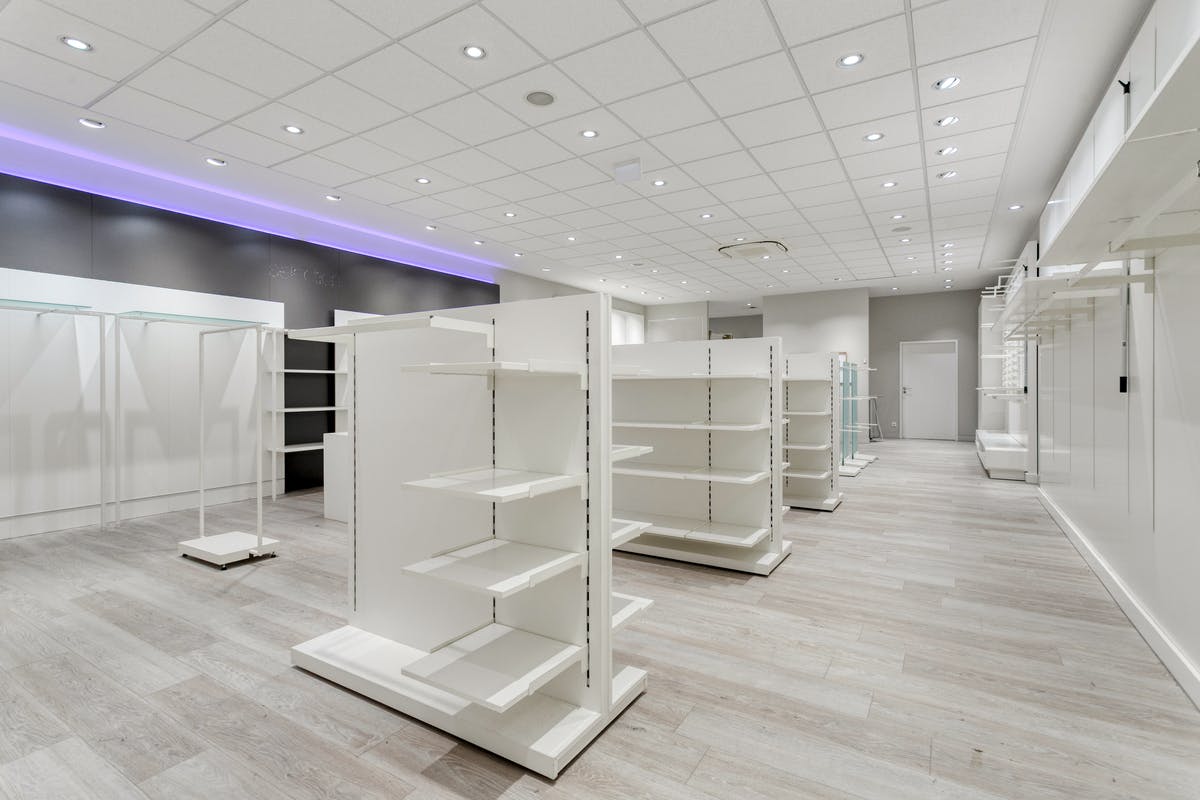 Local commercial d'environ 400 m² à vendre dans le centre de Courtrai - photo 4