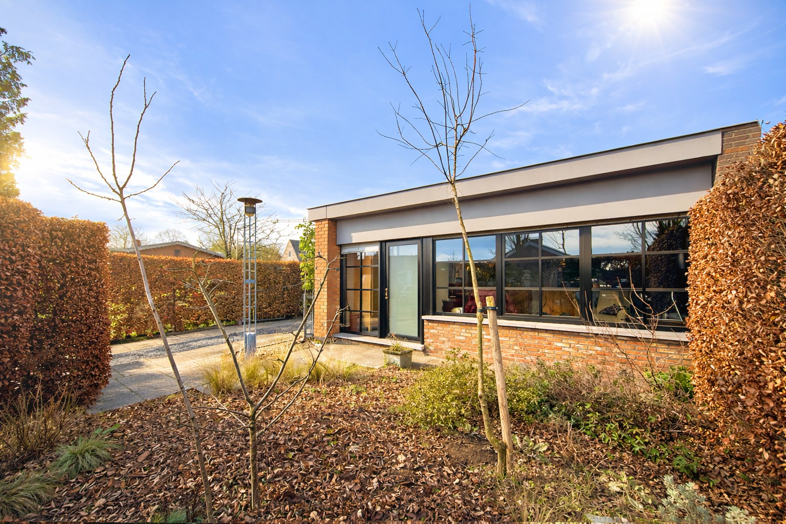 Verzorgde bungalow op toplocatie in Ertvelde - foto 1