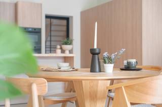 Recent gerenoveerde gezinswoning in de Veldekensstraat, op korte afstand van het centrum van Zele!Deze woning combineert een hoge afwerkingsgraad met...