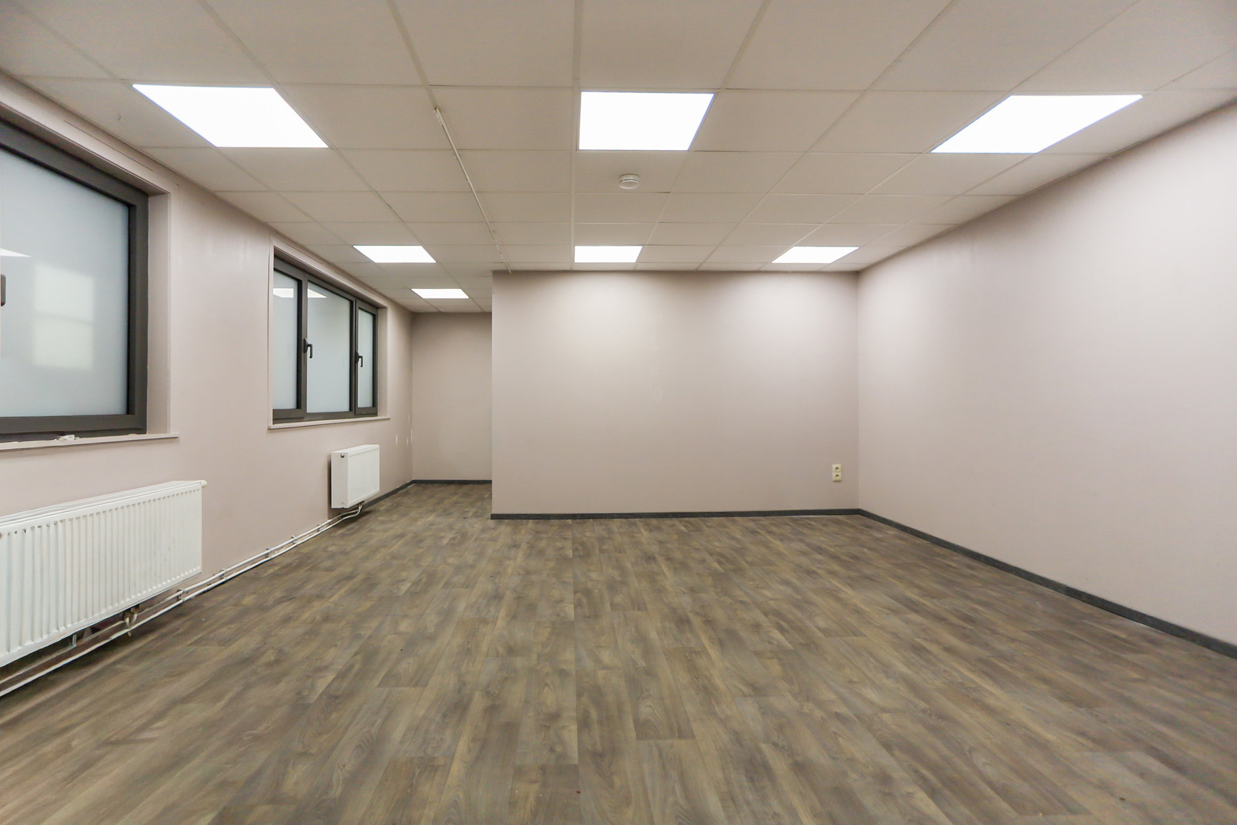 Commerciële ruimte in centrum Beveren - foto 5