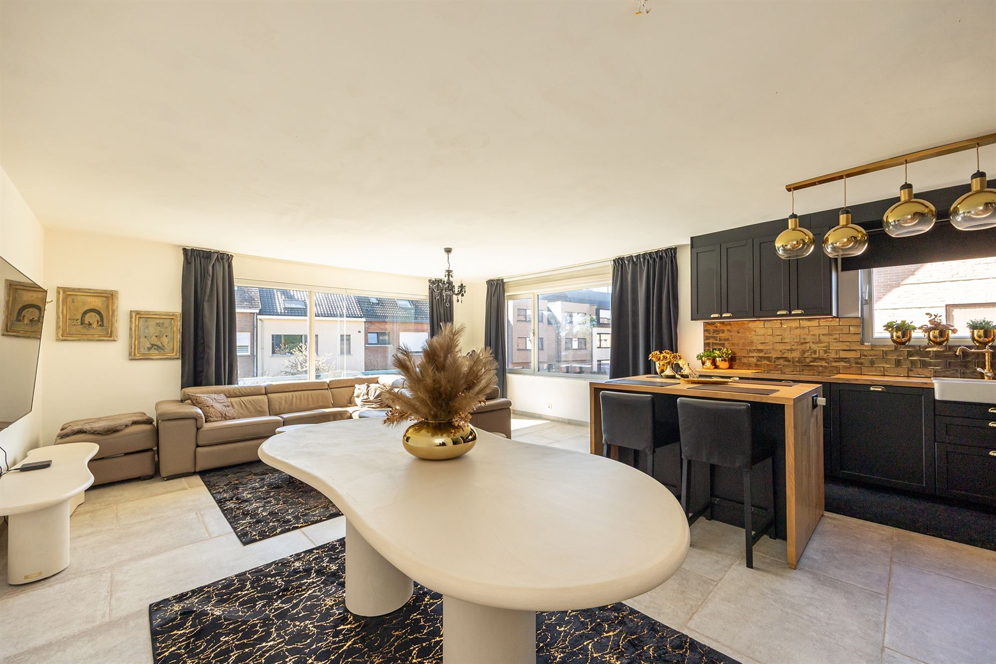 Lichtrijk appartement met terras en garage in Mechelen - foto 4