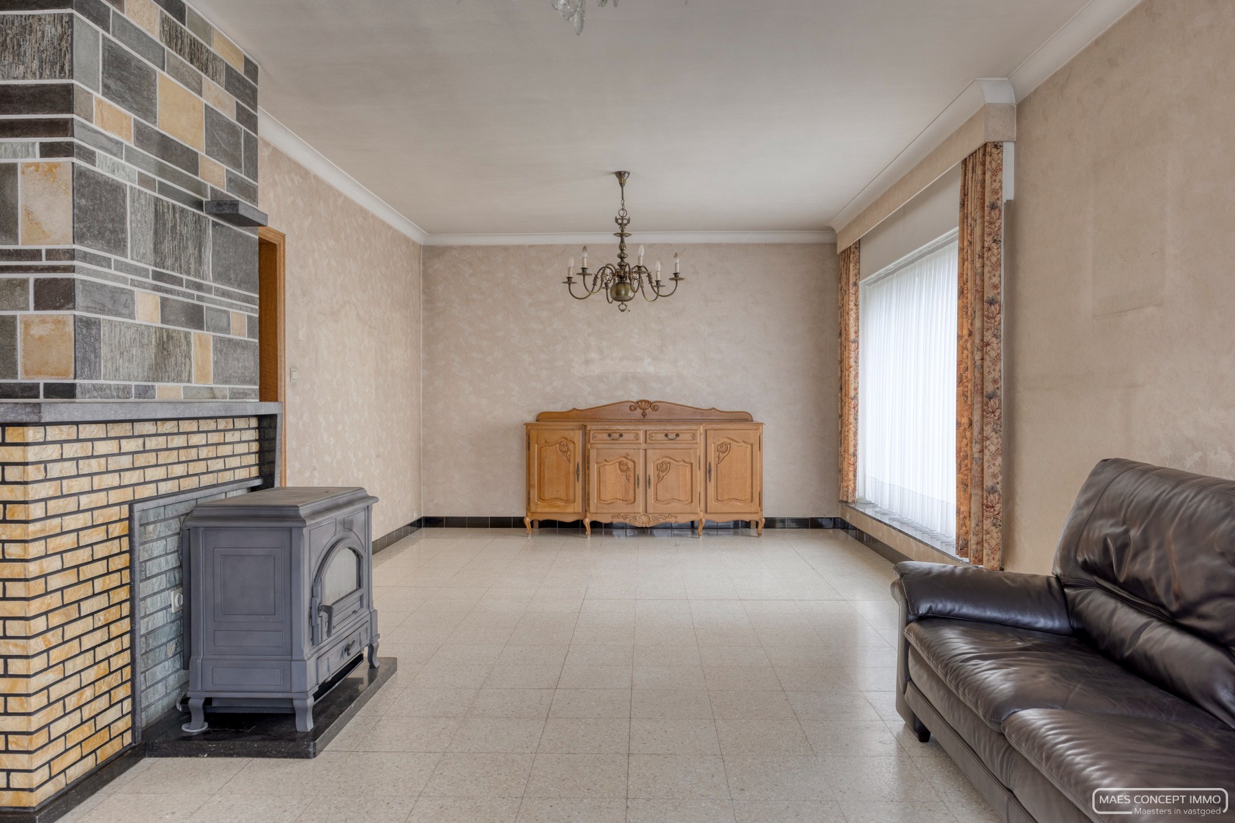 Te renoveren woning te koop te Anzegem met prachtig verzicht - foto 4