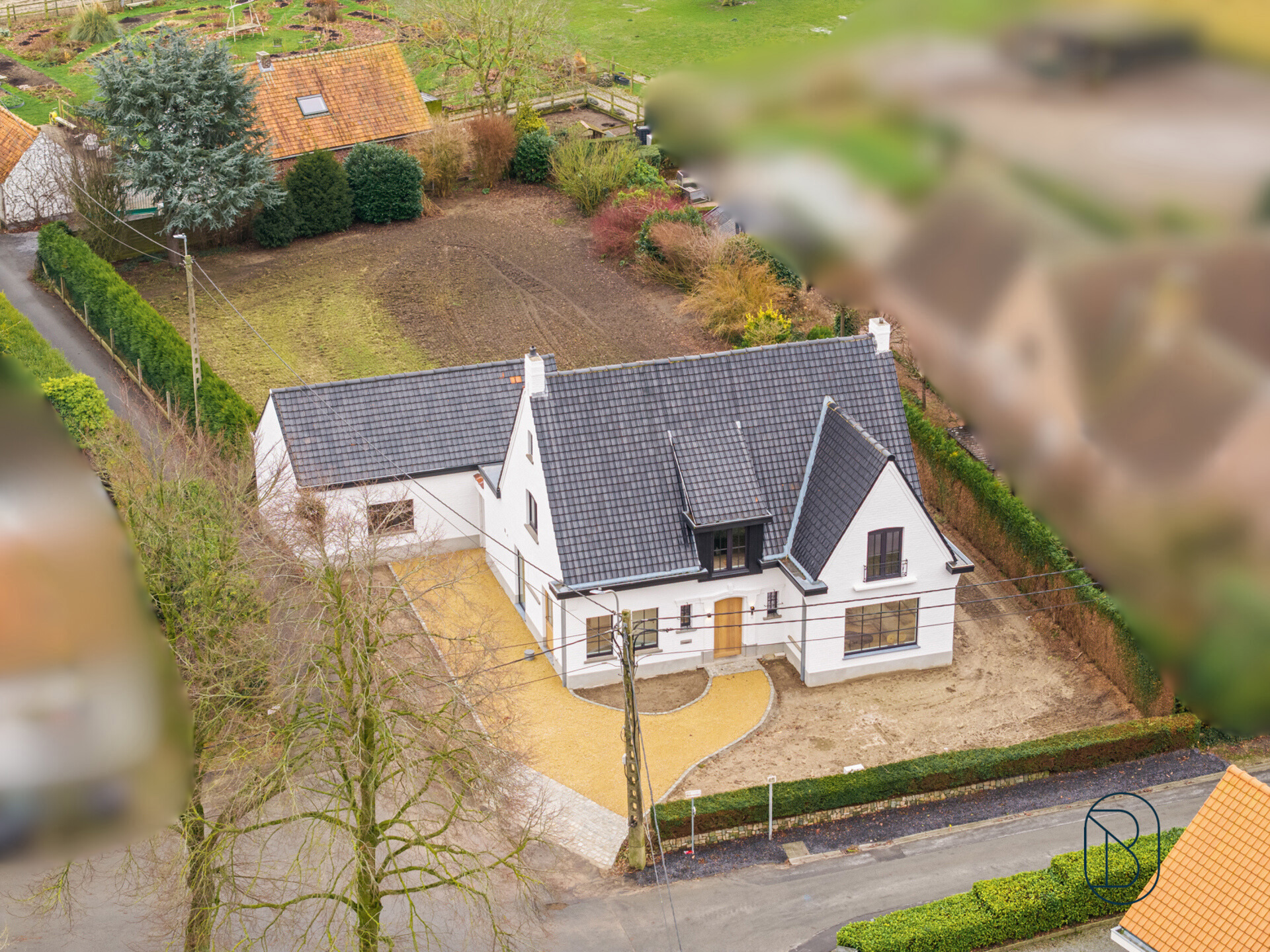 Prachtig gerenoveerde charmante villa met bijgebouw, op 1448m2!  - foto 3