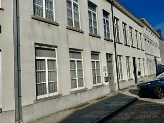 Op zoek naar karakter, comfort en de gezelligheid van de stad binnen handbereik?INDELINGOp een boogscheut van de historische markt van Oudenaarde...