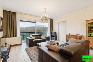 +++ Louis Mettewielaan 258 b14, 1080 Sint-Jans-Molenbeek +++<br />
<article>
<div>
<div>
<div>
<div>
<div>
<div>
<p>Dit <strong>zeer goed onderhouden appartement</strong> is gelegen op de <strong>4de verdieping</strong> van de residentie <strong>‘Chopin-Ravel’</strong>. <span> Het appartement is ideaal gelegen in de nabijheid van winkels, openbaar vervoer, scholen en de belangrijkste verbindingswegen. </span>Het appartement bestaat uit een <strong>mooie, ruime leefruimte </strong>met een <strong>terras aan de voorzijde </strong>met zicht op het Scheutbospark. Naast de woonkamer is er de <strong>aparte, volledig geïnstalleerde keuken.</strong> Verder zijn er <strong>twee ruime slaapkamers met terras</strong> langs de achterzijde en een <strong>badkamer met ligbad en toilet</strong>. In het gebouw is een <strong>lift aanwezig</strong>. Verder beschikt het appartement over een <strong>berging in de kelder</strong> en een <strong>ondergrondse garagebox </strong>wat zorgt voor extra opslag- en parkeergemak. EPB E = géén renovatieplicht. Dankzij de praktische indeling, het goede onderhoud en de groene omgeving is dit appartement ideaal als eigen woonst of als investering. Interesse om dit aangename appartement te komen bezoeken? Contacteer ons via 0478/059069 of info@immoteam.be</p>
</div>
</div>
</div>
</div>
</div>
</div>
</article>