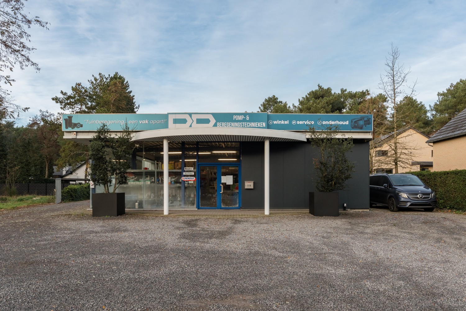 Handelspand met magazijn op zichtlocatie – Kamperbaan 114, Hechtel - foto 1