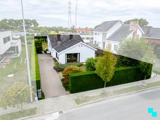 Welkom in de Baliestraat, een charmante en rustige woonwijk nabij het centrum. Op deze mooie locatie bevindt zich deze goed onderhouden...