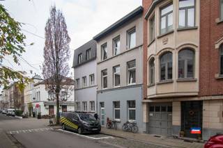 2018 ANTWERP | COZY HOME WITH TWO TO THREE BEDROOMS | EPC C |Layout as follows : ground floor - entrance hall - practice room (possible to transform...