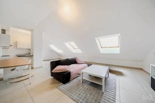 We Invest Sud Luxembourg a le plaisir de vous présenter cet appartement lumineux et confortable, idéalement situé à Aubange, au sein d'une...