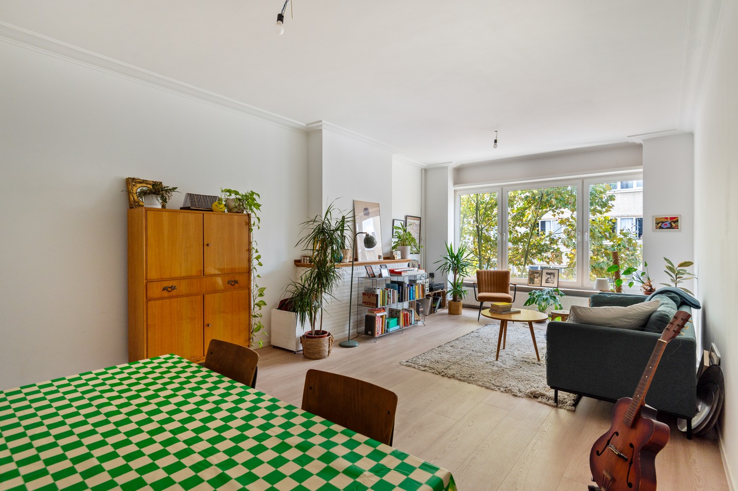 Licht en ruimte in het hart van Antwerpen – 1 slaapkamer appartement - foto 5