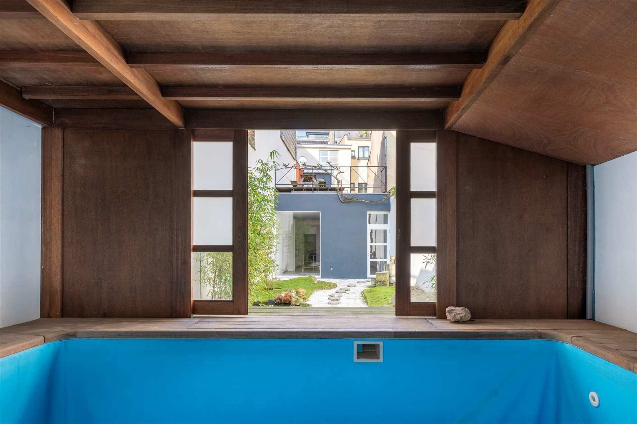 Herenhuis met zuidgerichte tuin en terras in het historisch centrum - foto 4