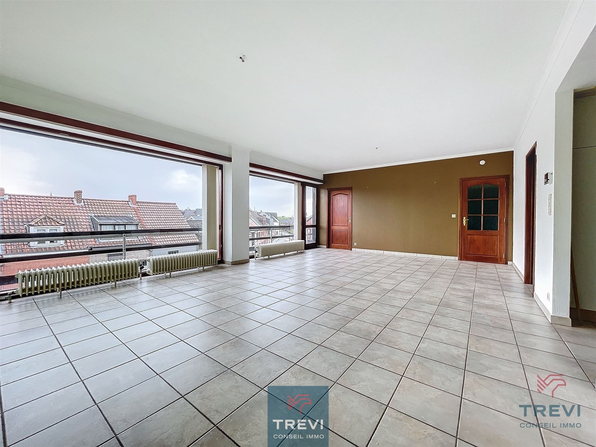 Prachtig appartement met 3 slaapkamers en extra potentieel - foto 1