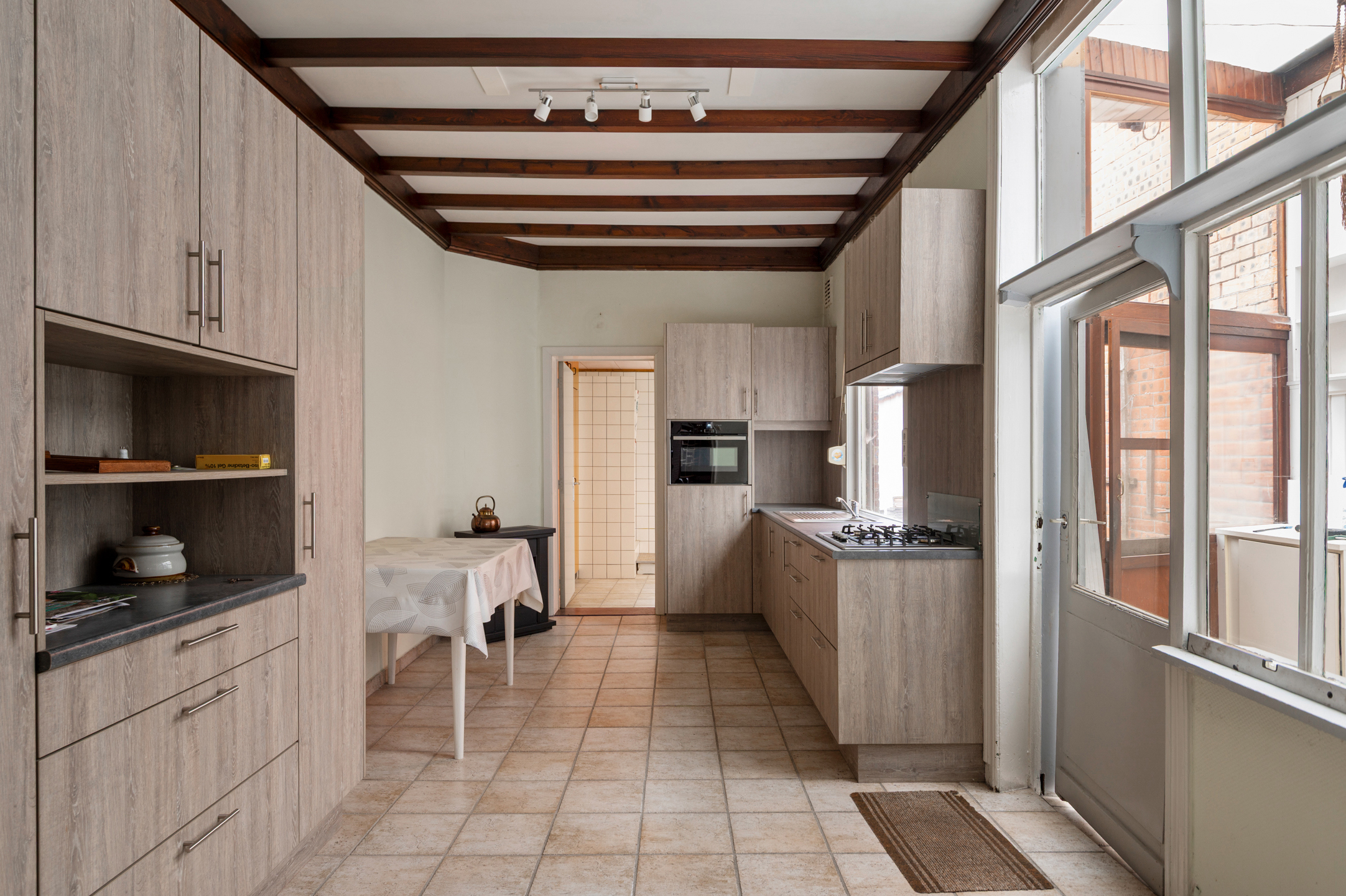 Renovatieproject in 't hartje van Hoogstraten - foto 4