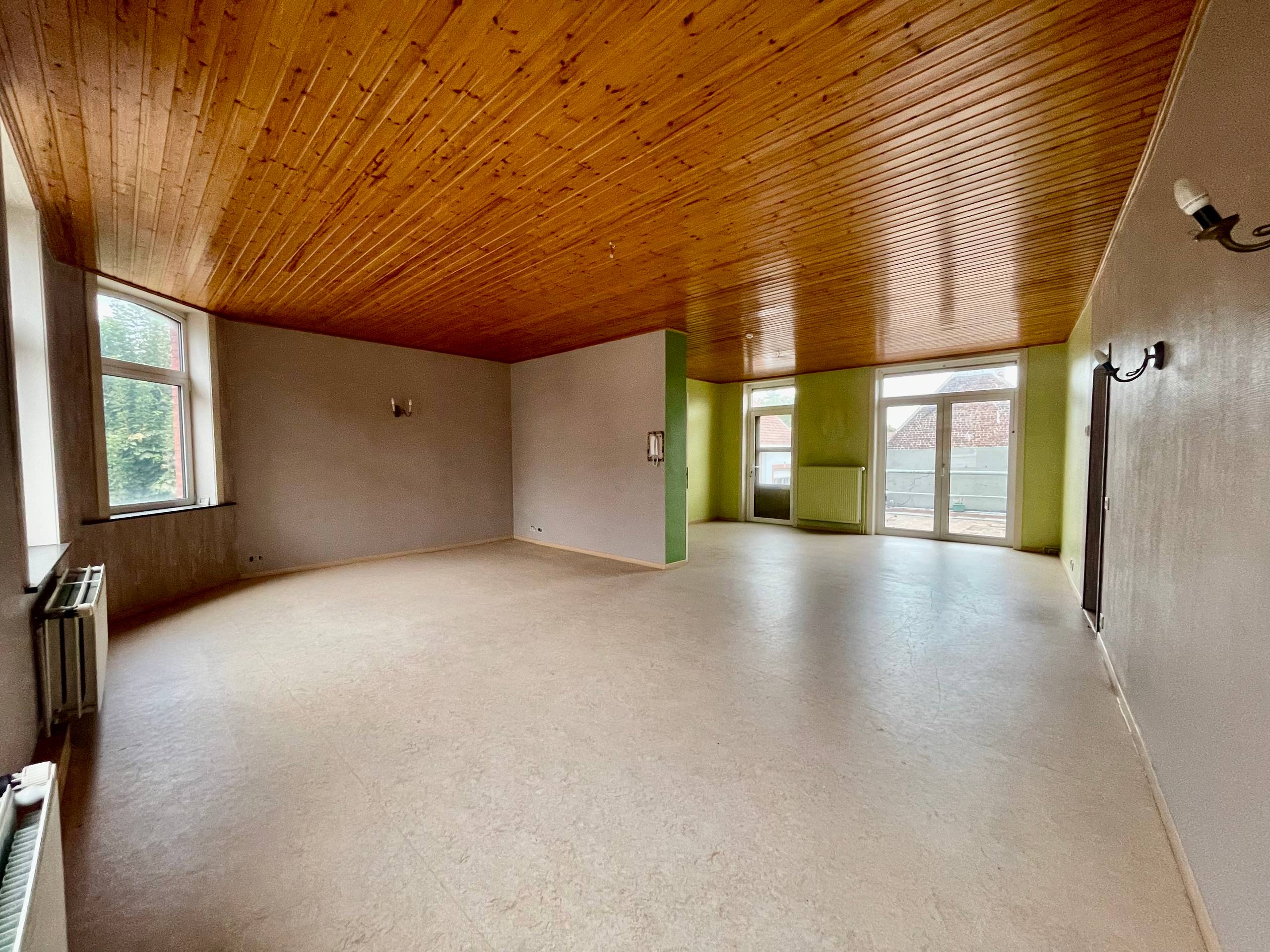 Wervik - Ruim appartement met 3 slaapkamers te huur - foto 2