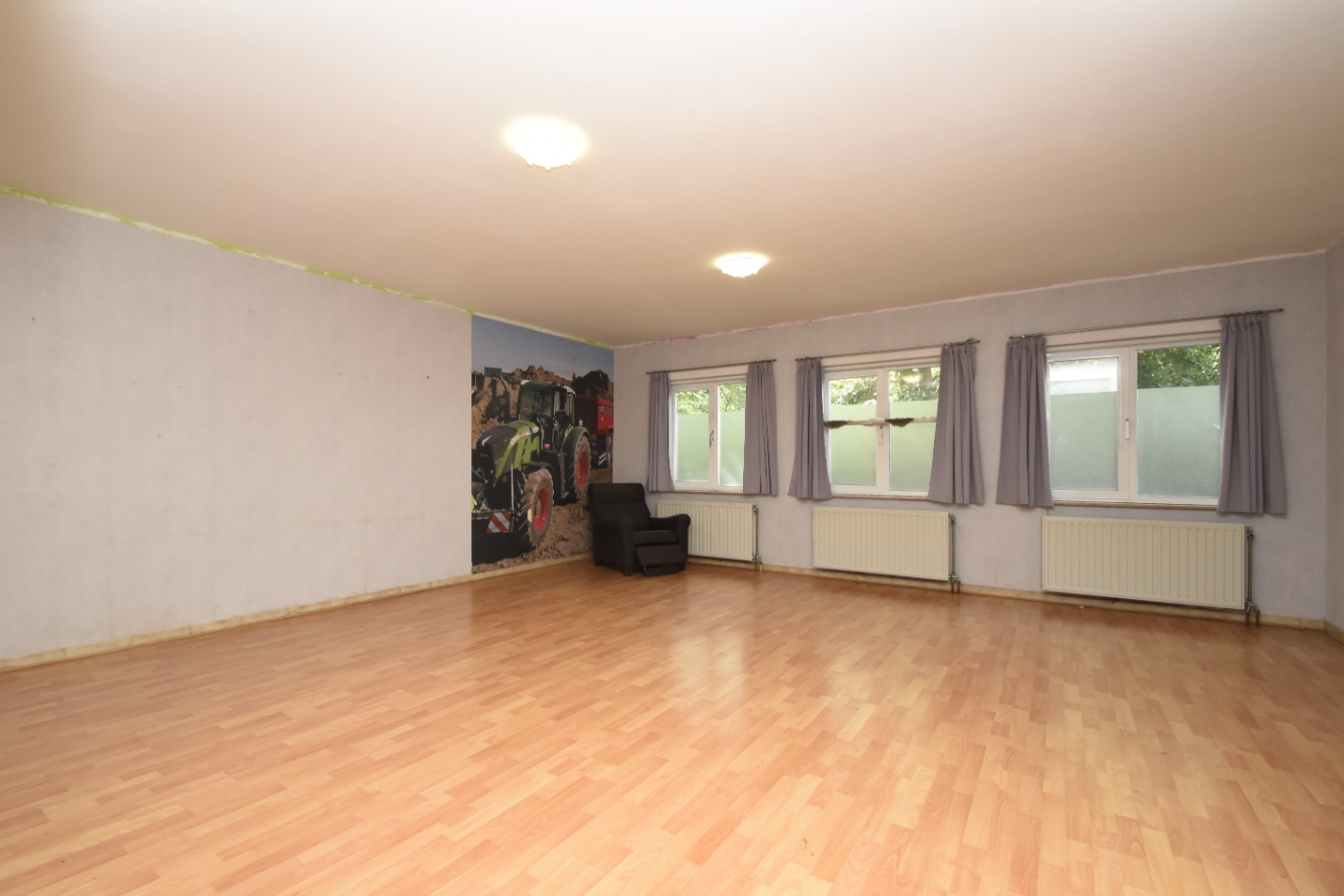 Zeer ruim gelijkvloersappartement met tuin en garage - foto 5