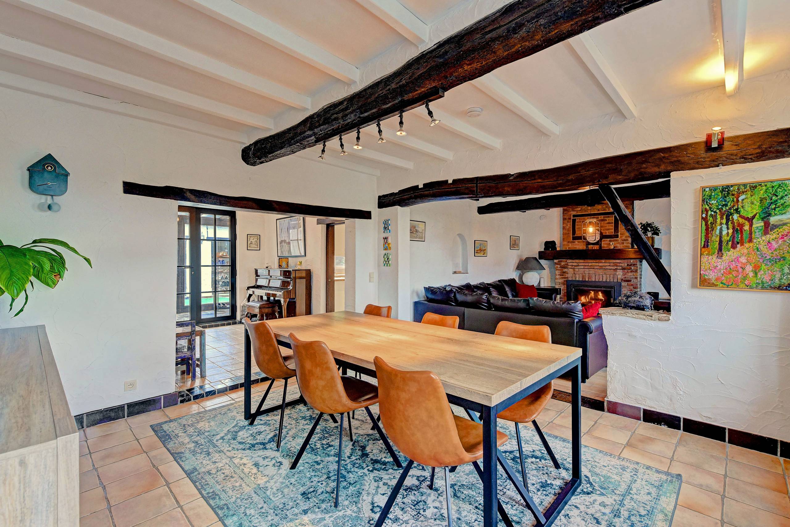 Charmante 3(4) slaapkamerwoning op een terrein van 15a 90ca. - foto 3