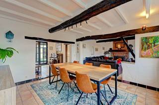 [[ DIT PAND NEEMT DEEL AAN DE ERA OPEN HUIZEN DAG OP 6/12 VAN 11:00 TOT 12:00 ]]Charmante 3(4) slaapkamerwoning 2 badkamers op een ruim terrein van...