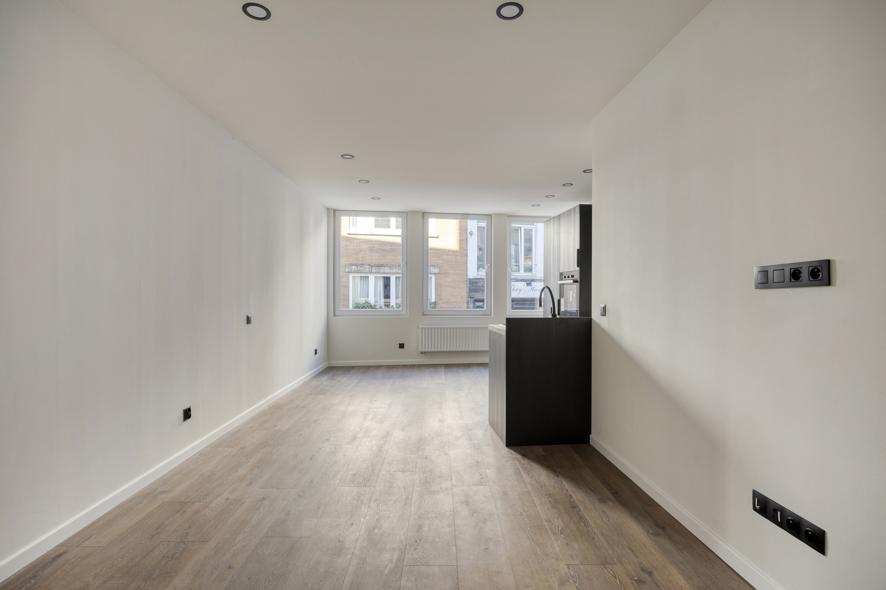 Appartement met twee slaapkamers in hartje Antwerpen. - foto 2