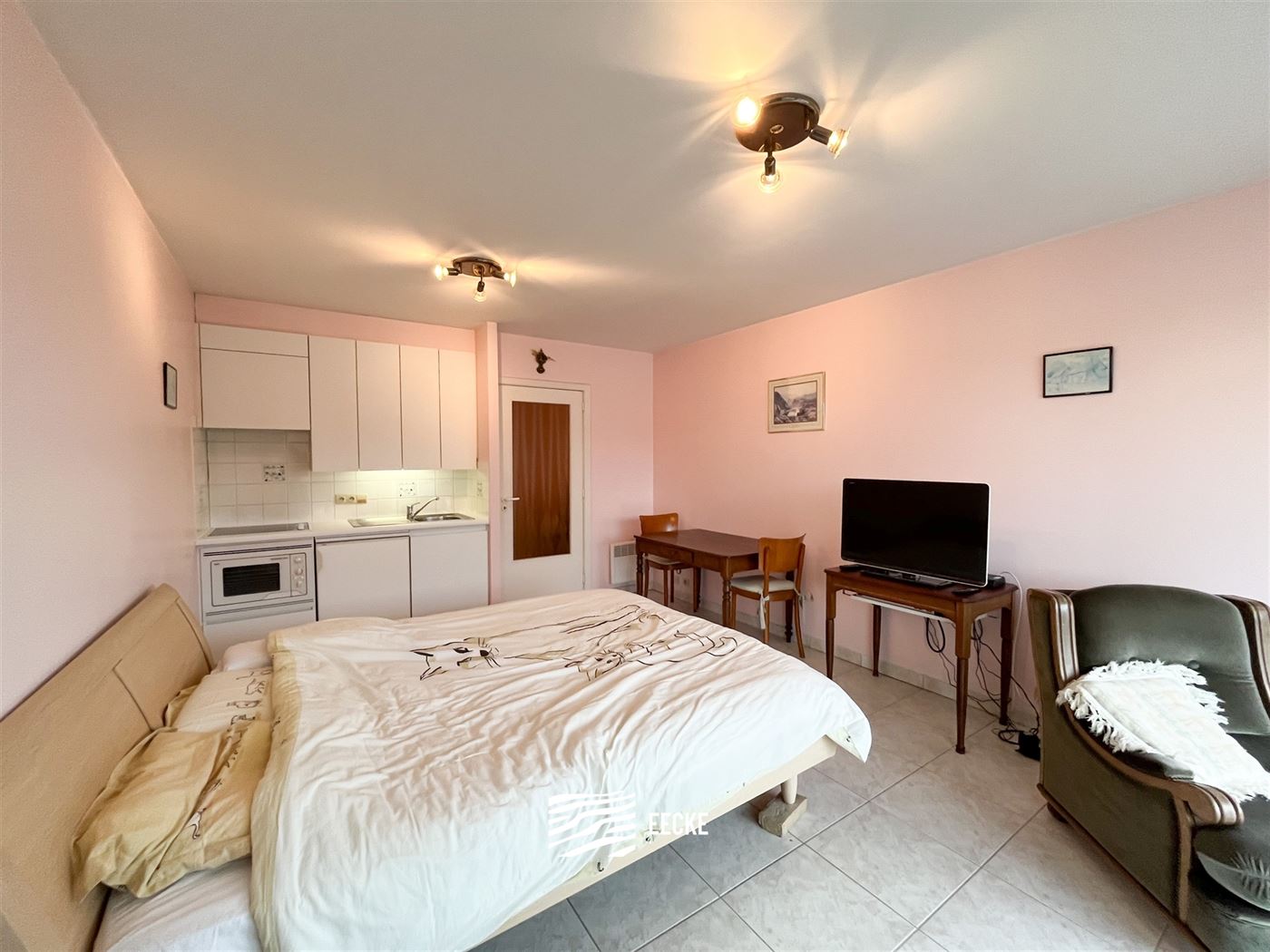 Studio avec coin à dormir - photo 4