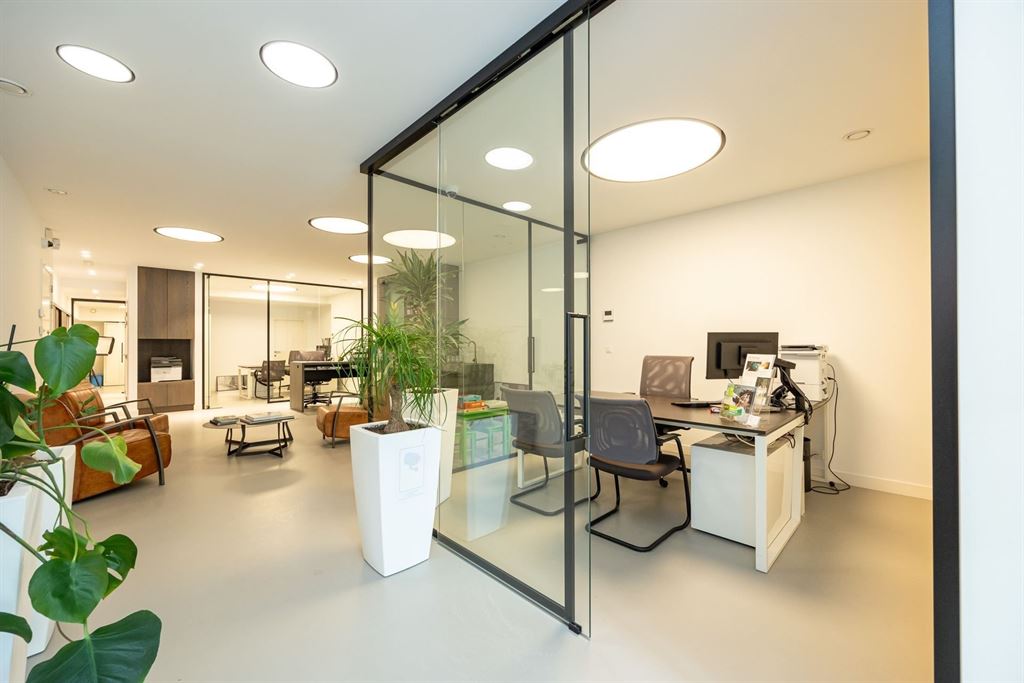 Commercial for sale in Brasschaat - photo 1