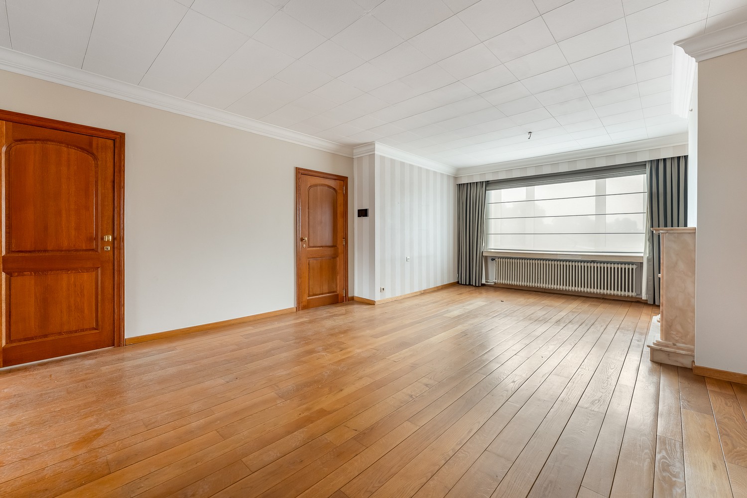 Ruime woning met (mogelijkheid tot) handelsgelijkvloers - foto 3