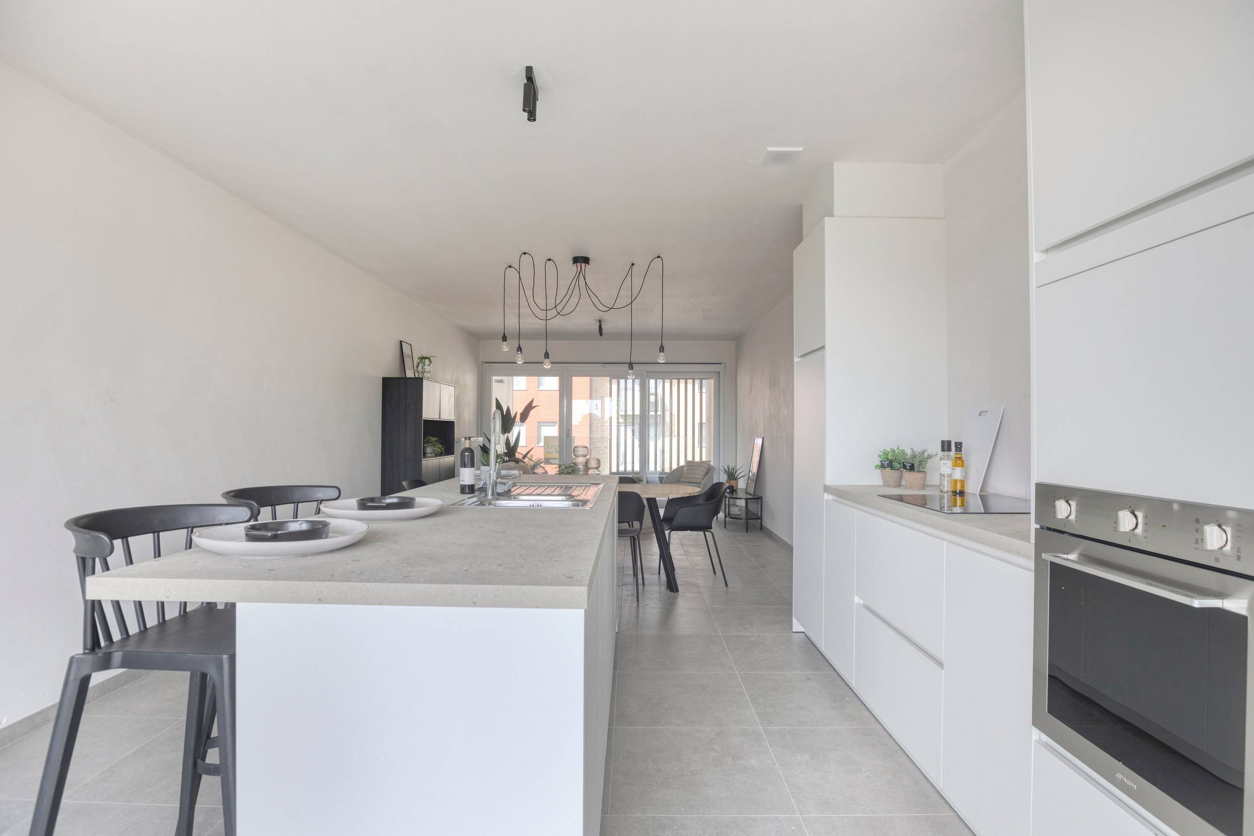 Gezellig gelijkvloers appartement met tuin in Veurne - foto 4