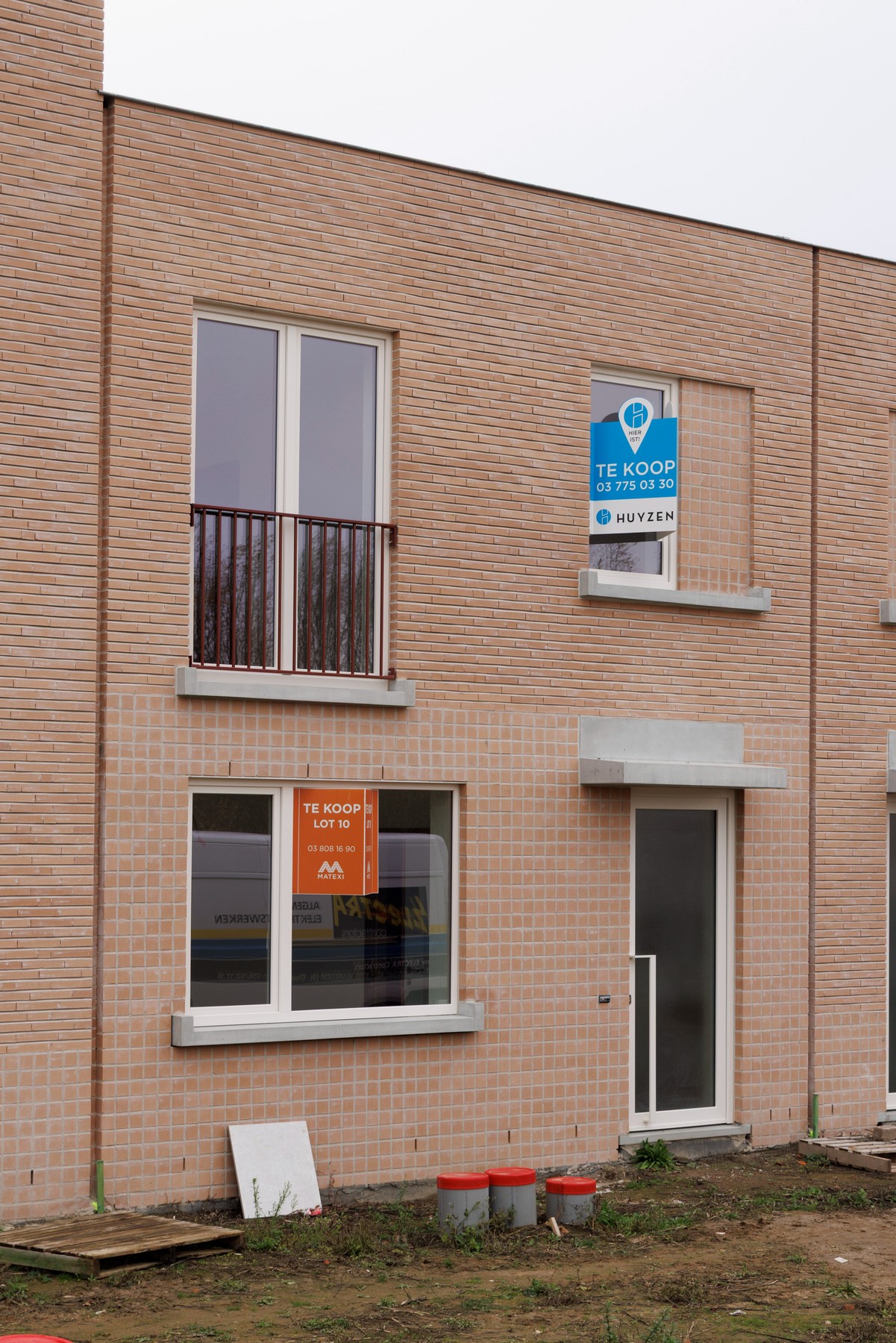 Lot 10: Gesloten bebouwing met 3 slaapkamers - foto 2