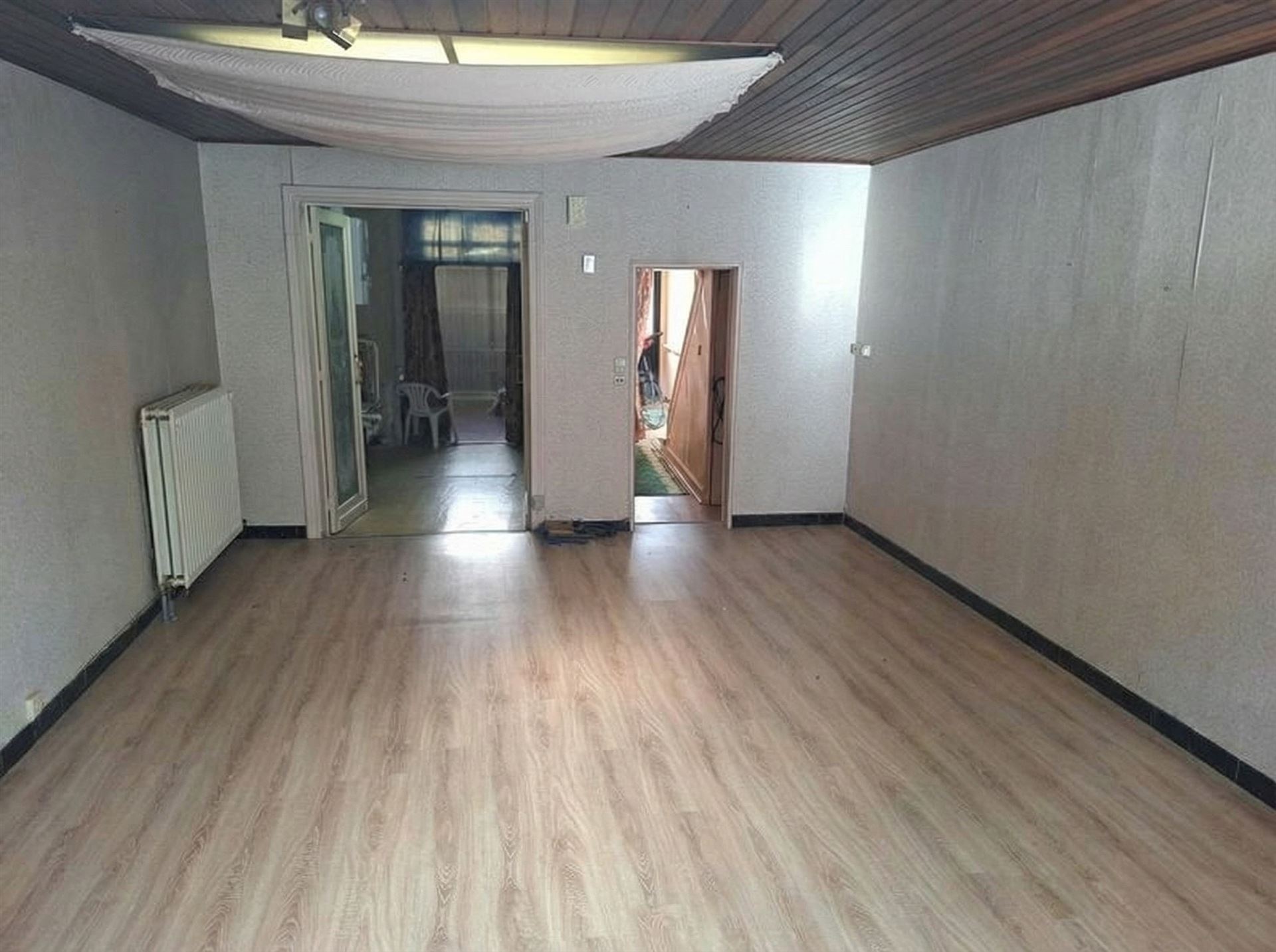 TE RENOVEREN STADSWONING MET TUIN/KOER - foto 3