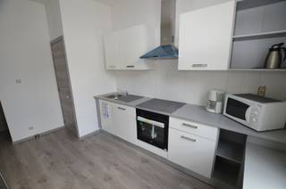 Grotendeels gerenoveerd appartement gelegen in hartje Centrum op topligging. Het appartement bevindt zich op 4de verdieping achteraan in...