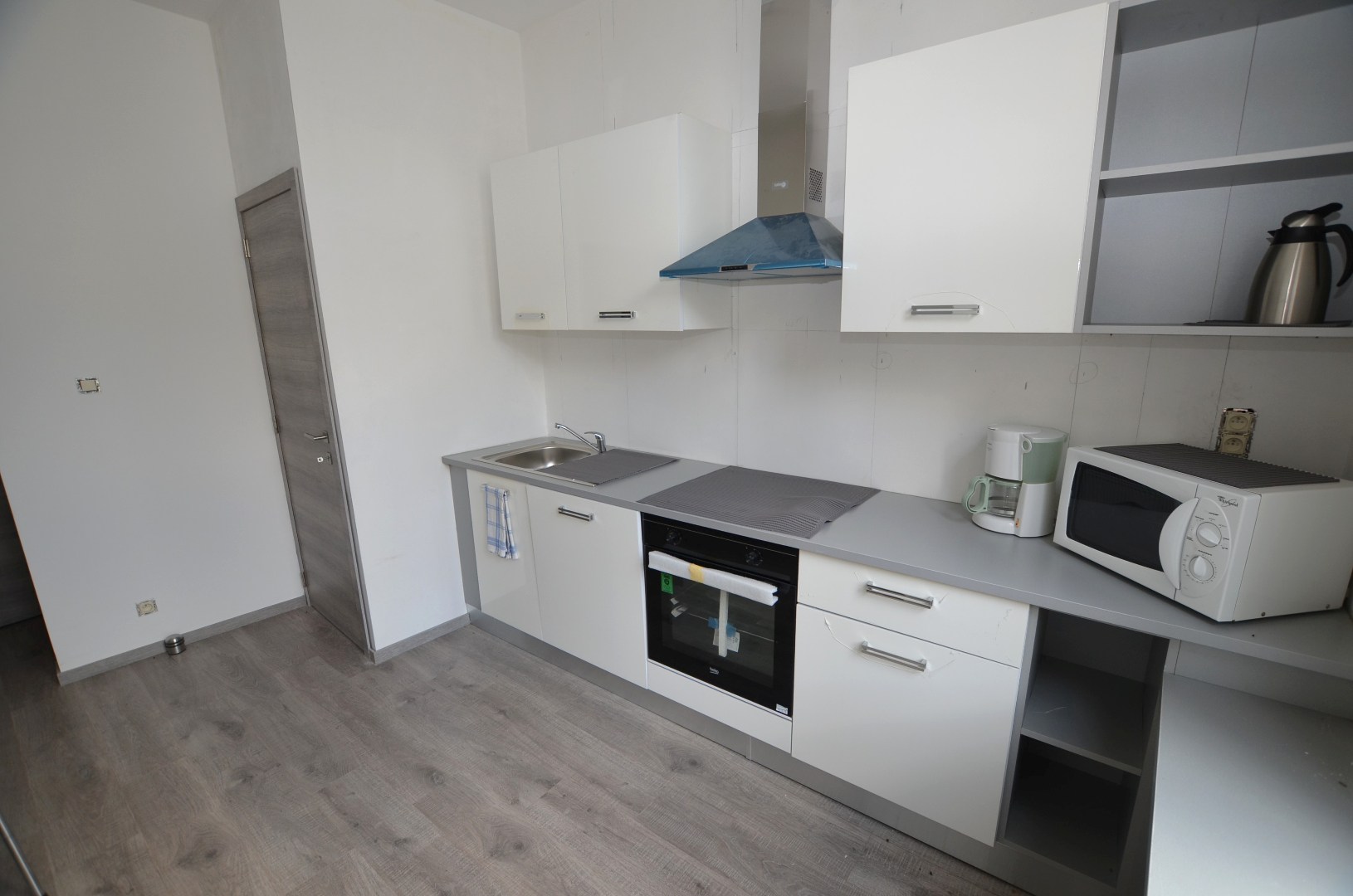 Grotendeels gerenoveerd appartement - foto 3