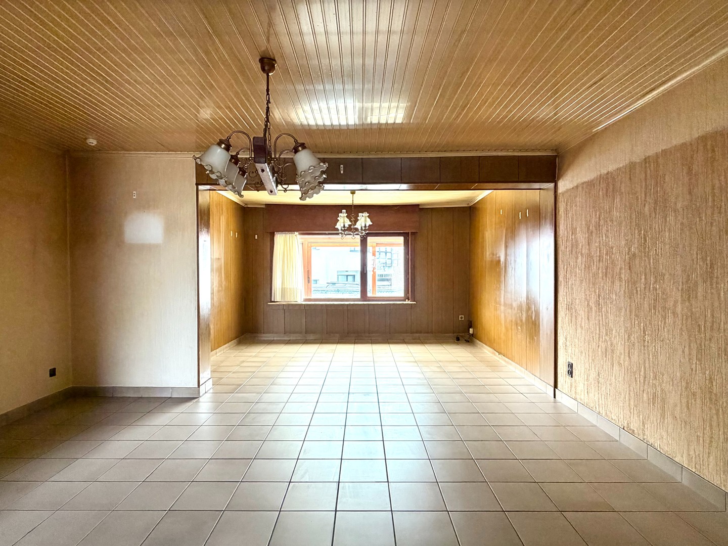 Gezinswoning in rustige wijk te Sint-Lodewijk (Deerlijk) met garage en 4 slaapkamers - photo 4