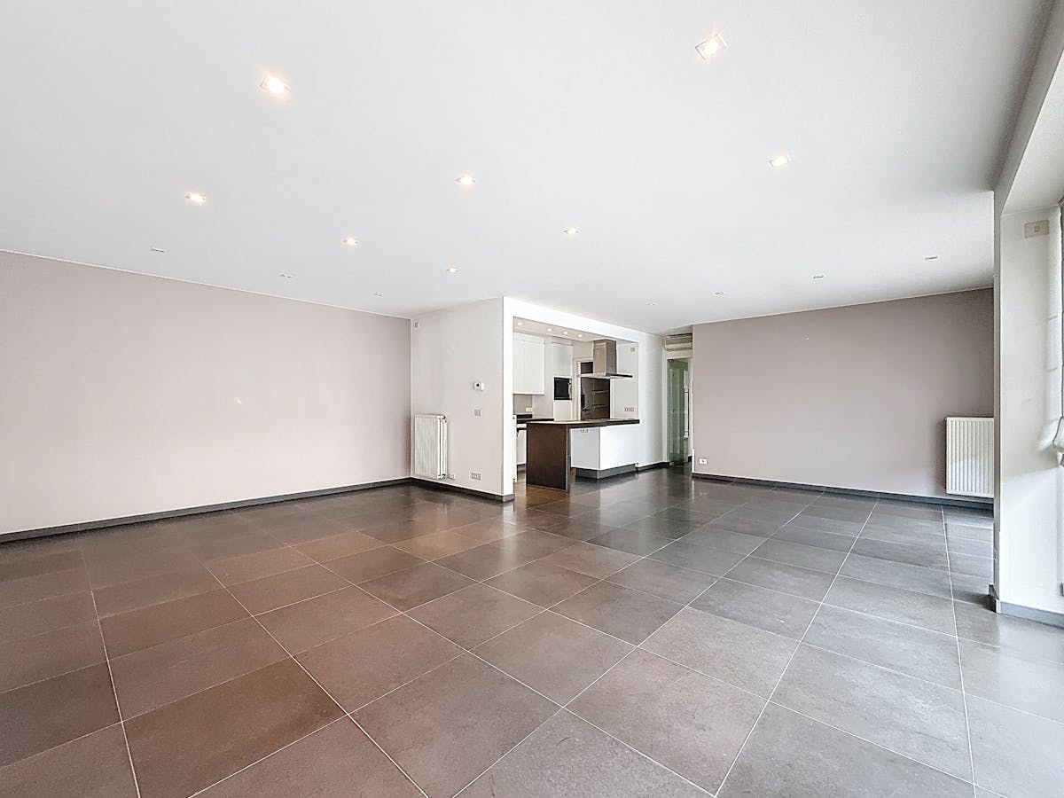 Ruim appartement met 3 terrassen te huur in Deerlijk - foto 1