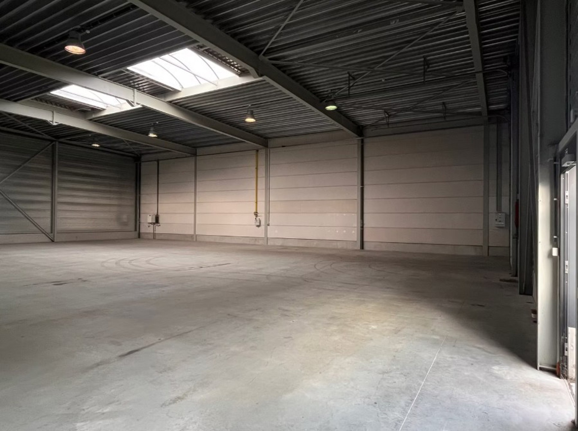 Malle: magazijn 494m² te huur in de Industriezone van Malle - foto 3