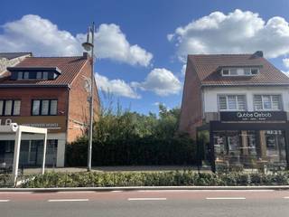 Bouwgrond/projectgrond op 6a 62ca gelegen op de Stalenstraat in Genk.Heb je vragen? Bel ons op 089 44 12 12 of mail naar info@lantmeeters.be.