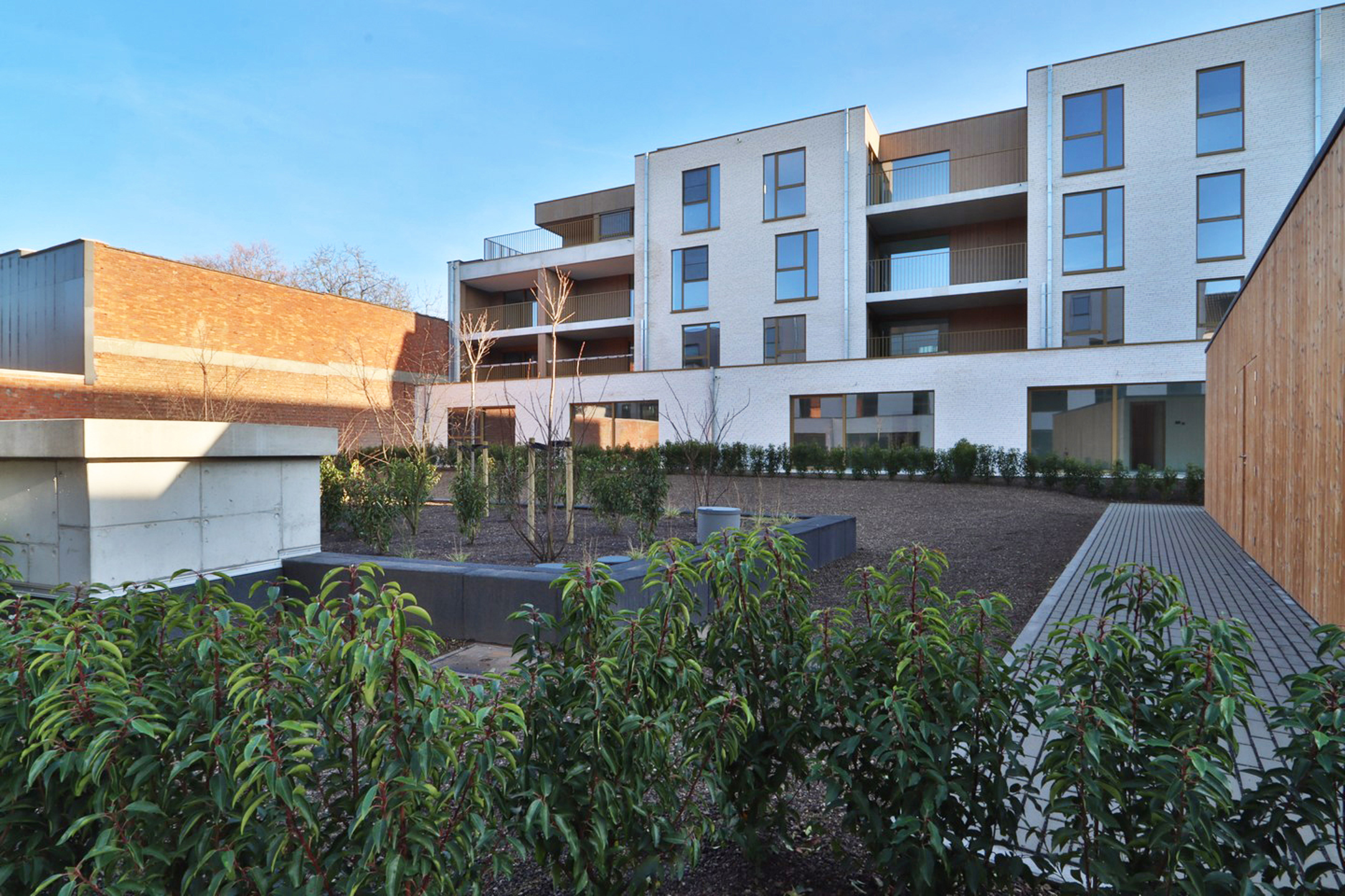 BEN-appartement met 2 slpks nabij 't station van Beveren - foto 3