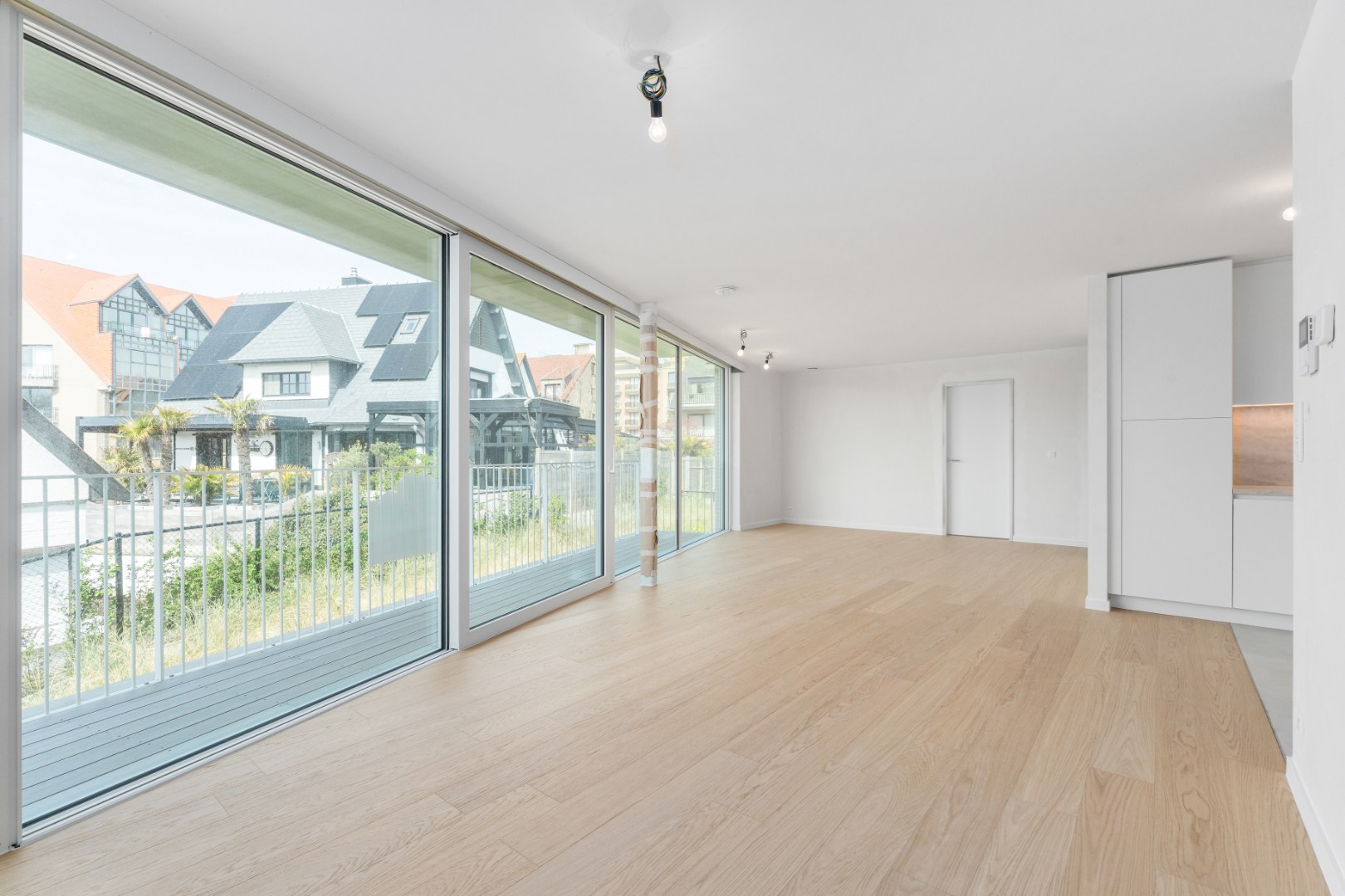 PRACHTIG NIEUWBOUWAPPARTEMENT OP 200 METER VAN DE ZEEDIJK - foto 1