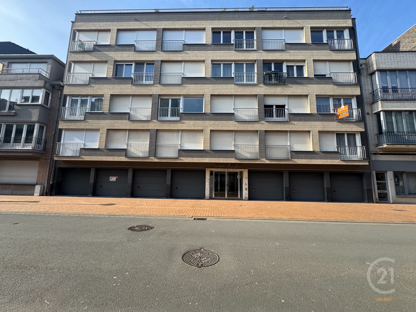 Ruim en volledig gerenoveerd appartement op centrale ligging in Westende-Bad - foto 1