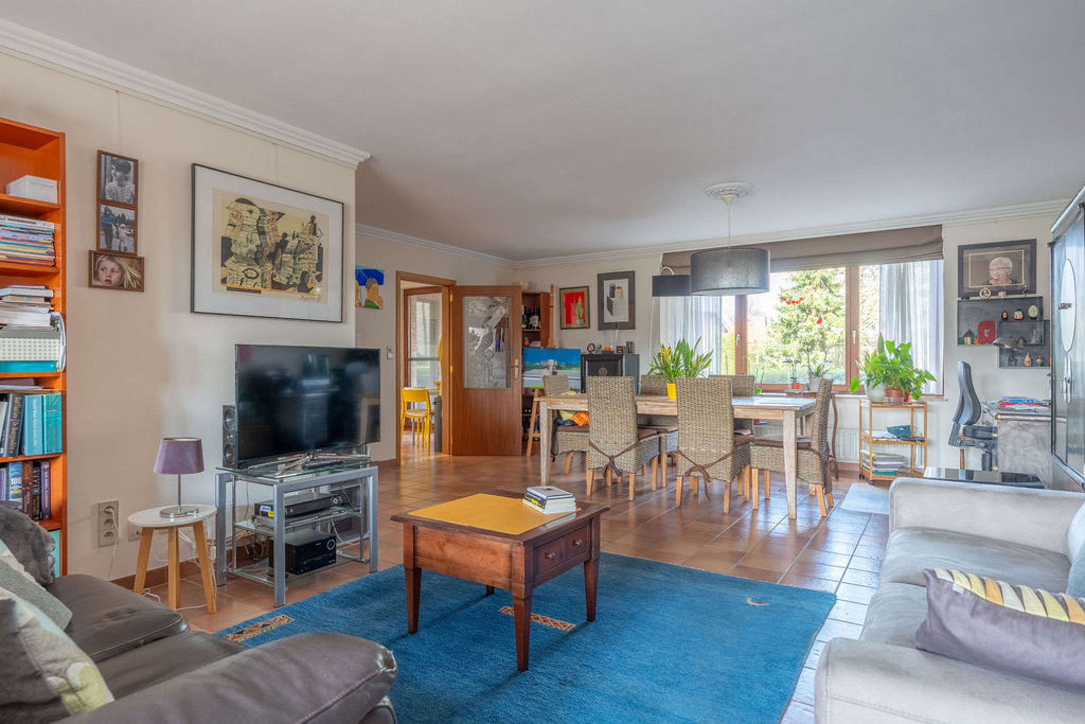 Rustig achteraan gelegen met 2 terrassen - foto 1